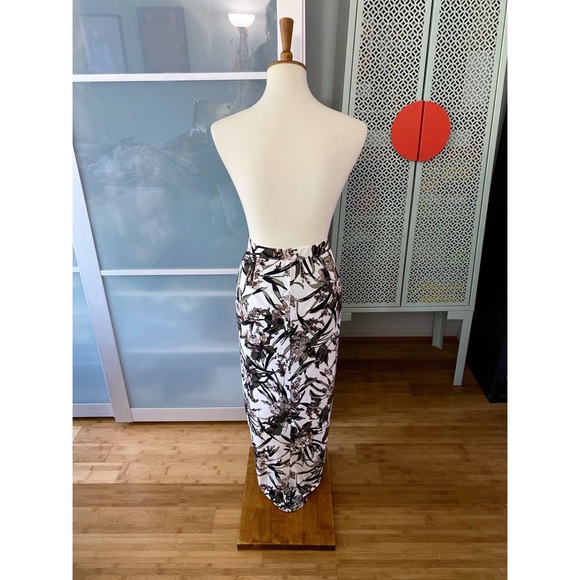 G.I.L.I. Wrap Front Maxi Skirt in Olive Floral - Picture 2 of 8